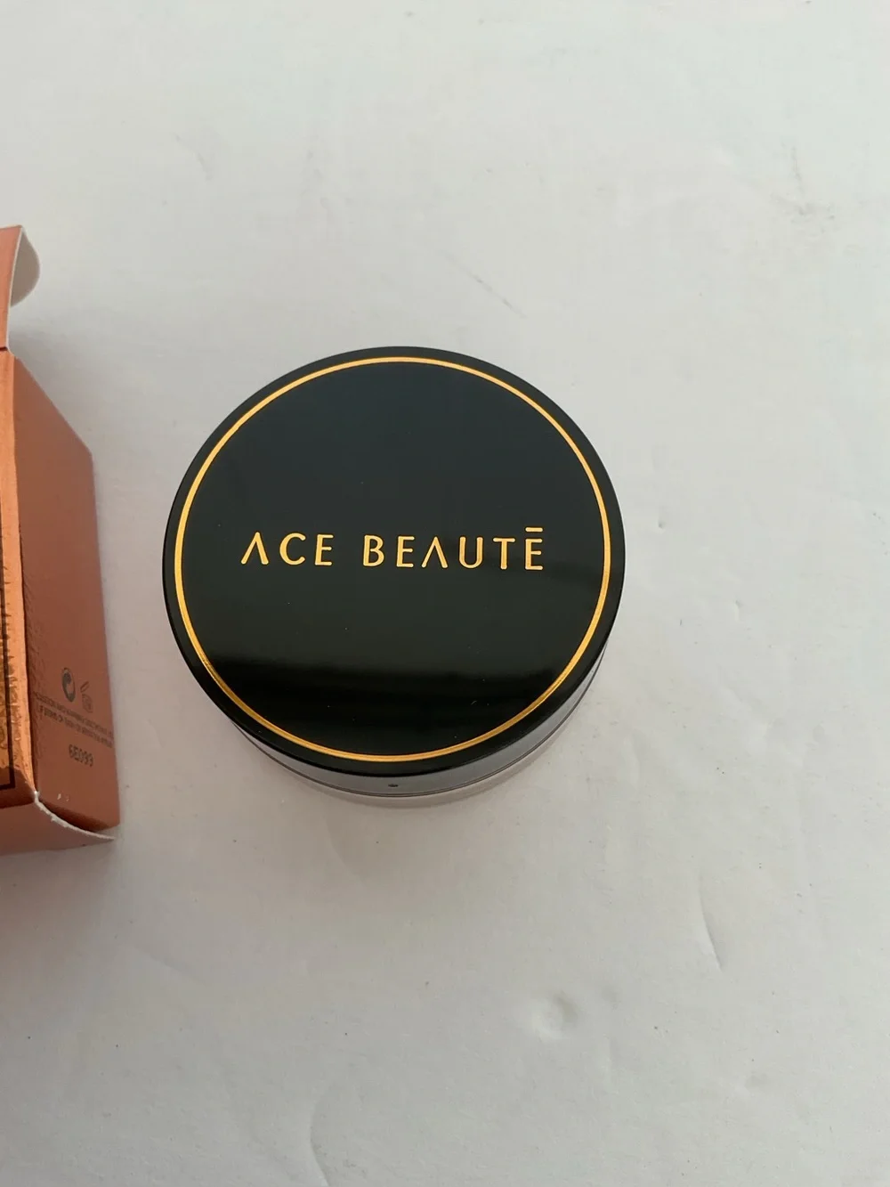 Ace Beaute Effortless Radiance Loose Setting Powder NWT